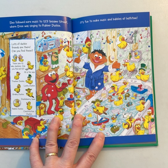 🌈2/$8  Elmo : Little Look and Find - Picture 11 of 12